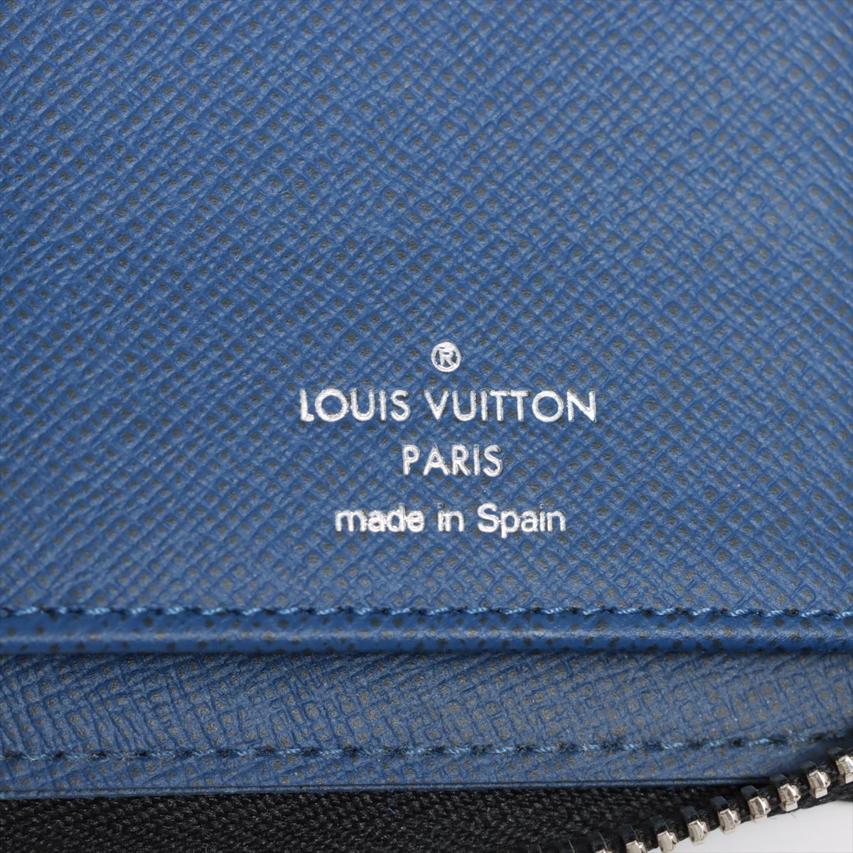 Louis Vuitton  Zippy Wallet Vertical M30447 Cobalt Round Zippe Wallet