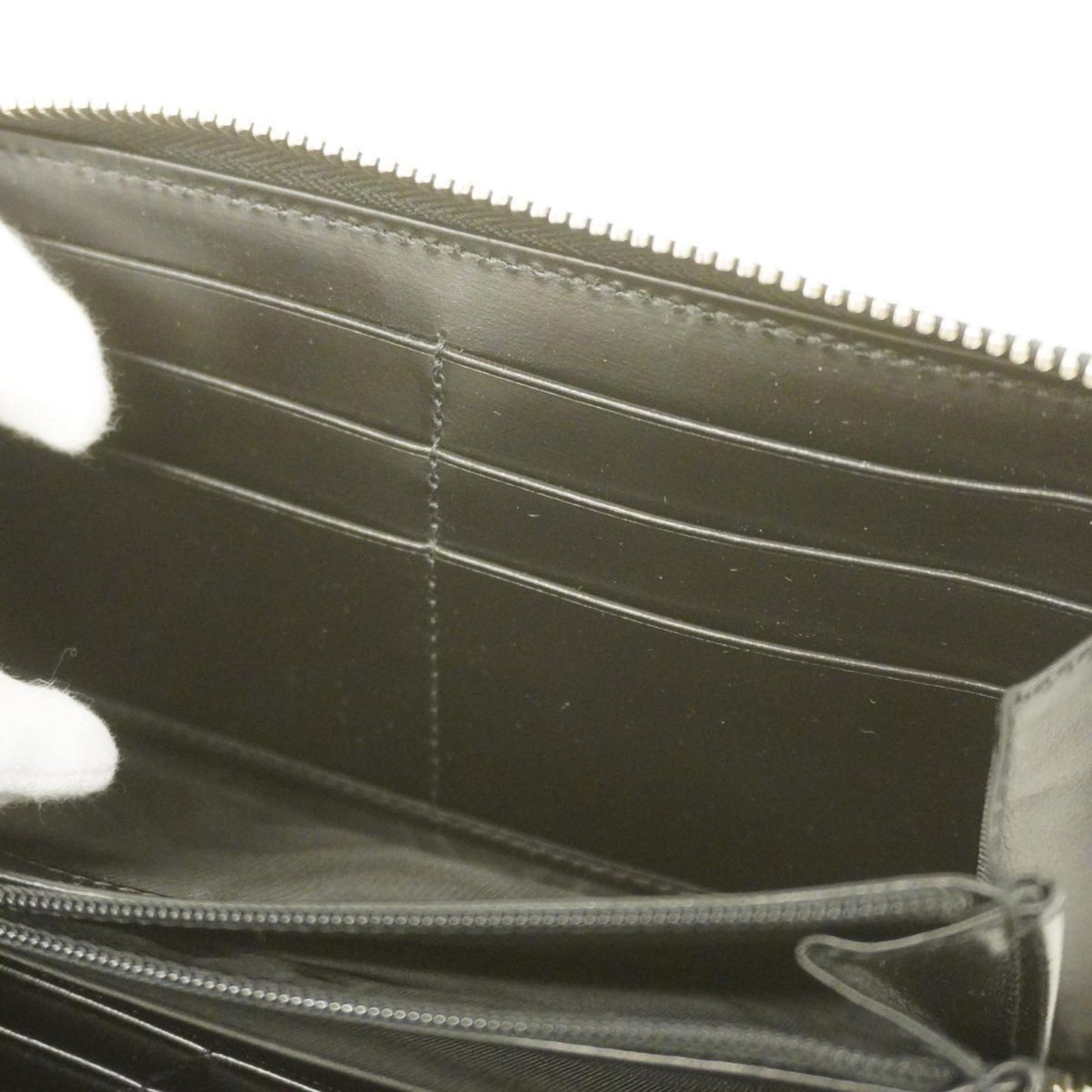 Gucci Zip Around  Leather Wallet  ()