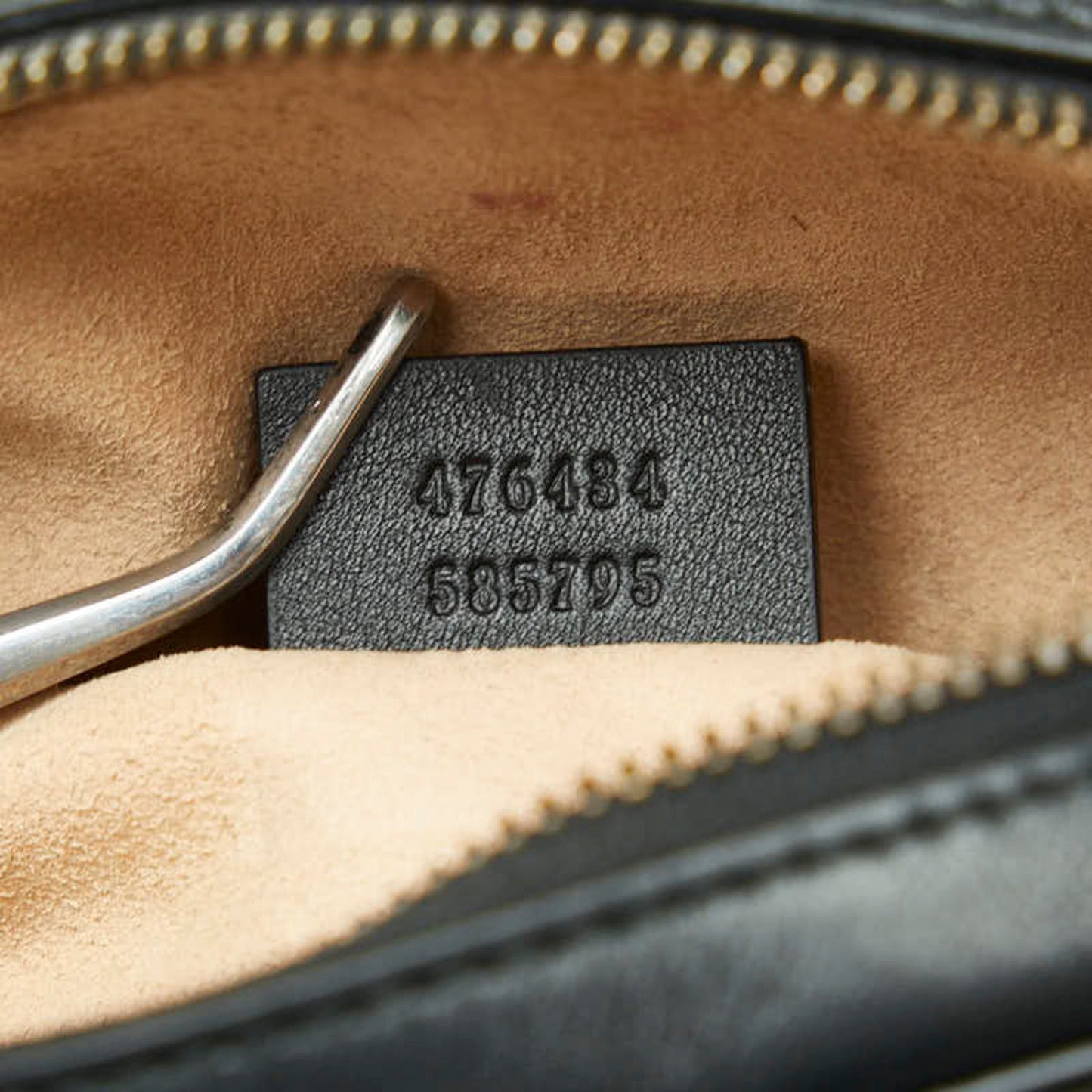 Gucci Gg Marmont  Leather Clutch Bag ()