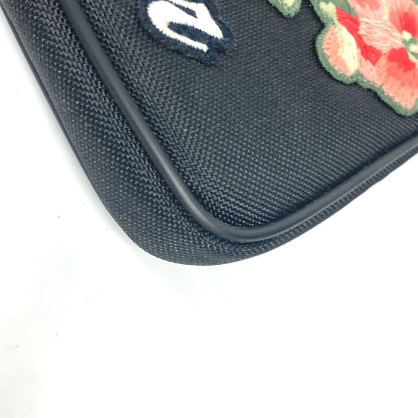 Gucci   Nylon Clutch Bag Pouch