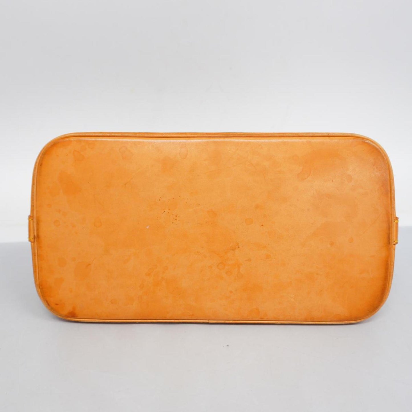 Louis Vuitton Alma  Canvas Handbag ()