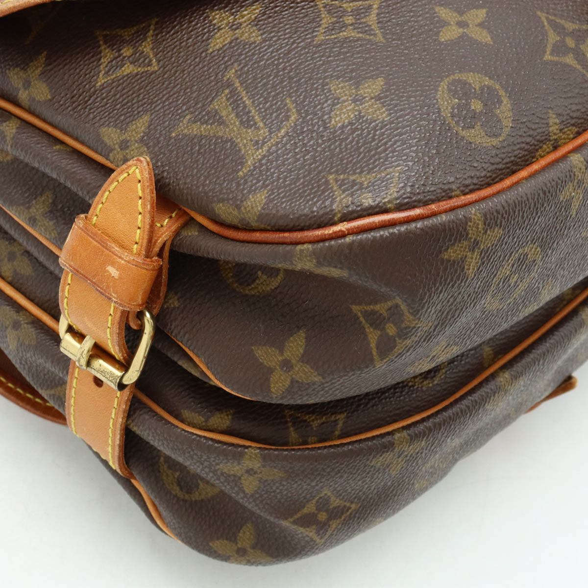 Louis Vuitton Monogram Summour 30 Shoulder Bag Messenger Bag M42256