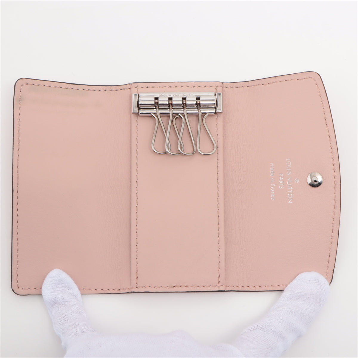 Louis Vuitton Machina Multicle 4   Pink Keycase  Reaction