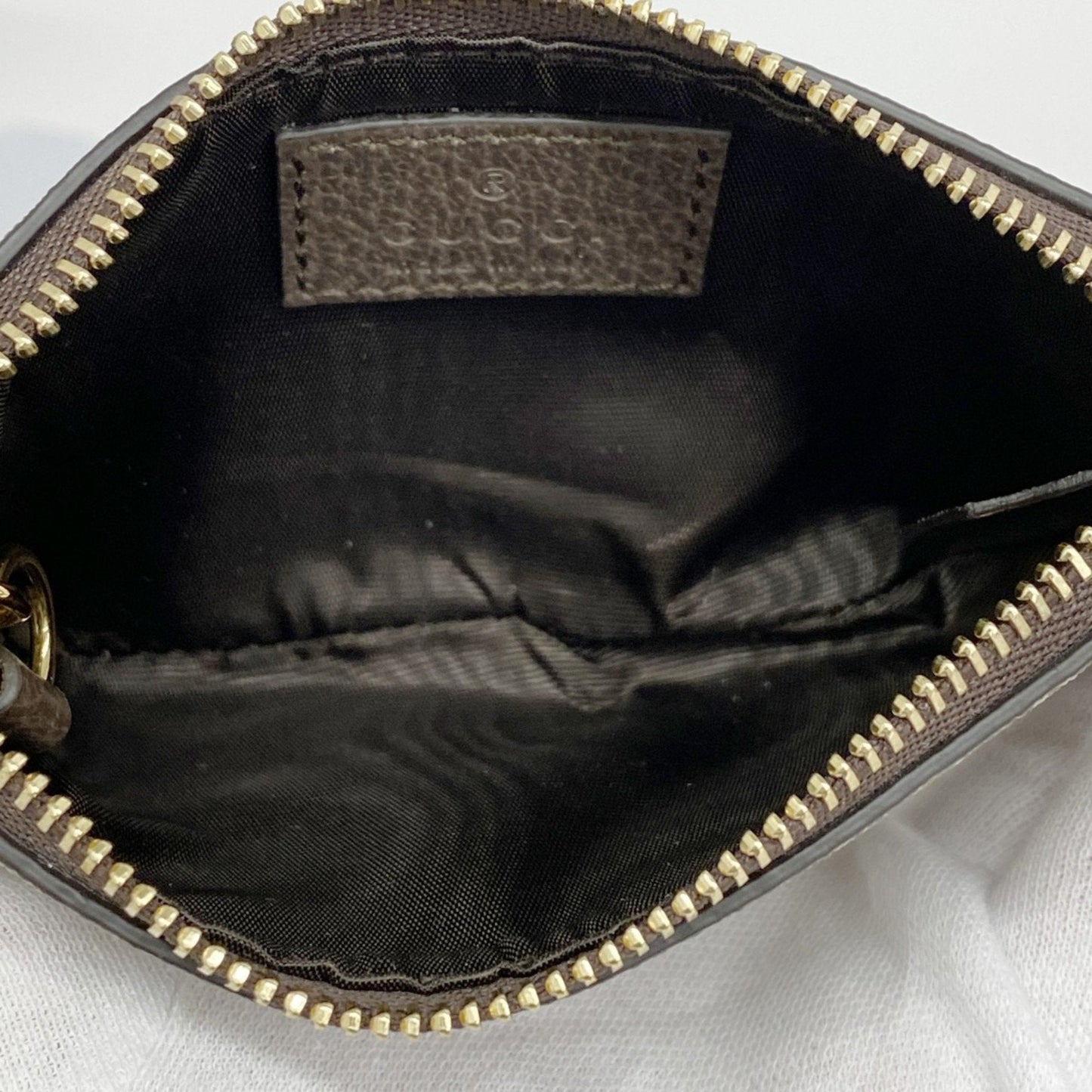 Gucci Gg Canvas  Canvas Wallet  ()