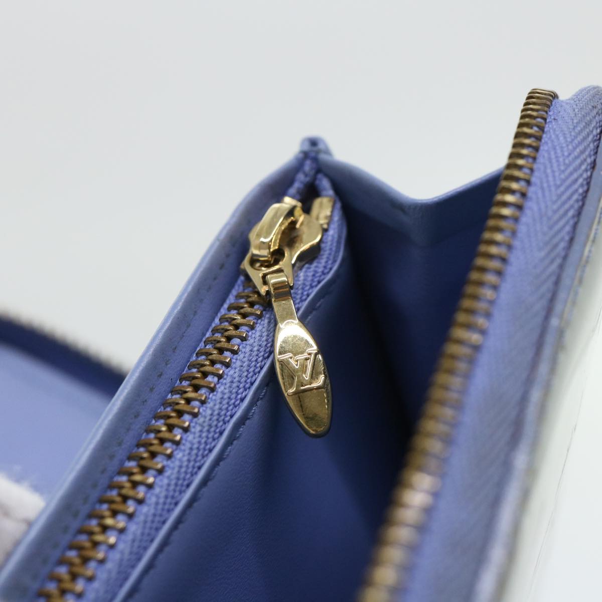 LOUIS VUITTON Monogram Vernis Eldridge Wallet Lavande M91159 LV 50460