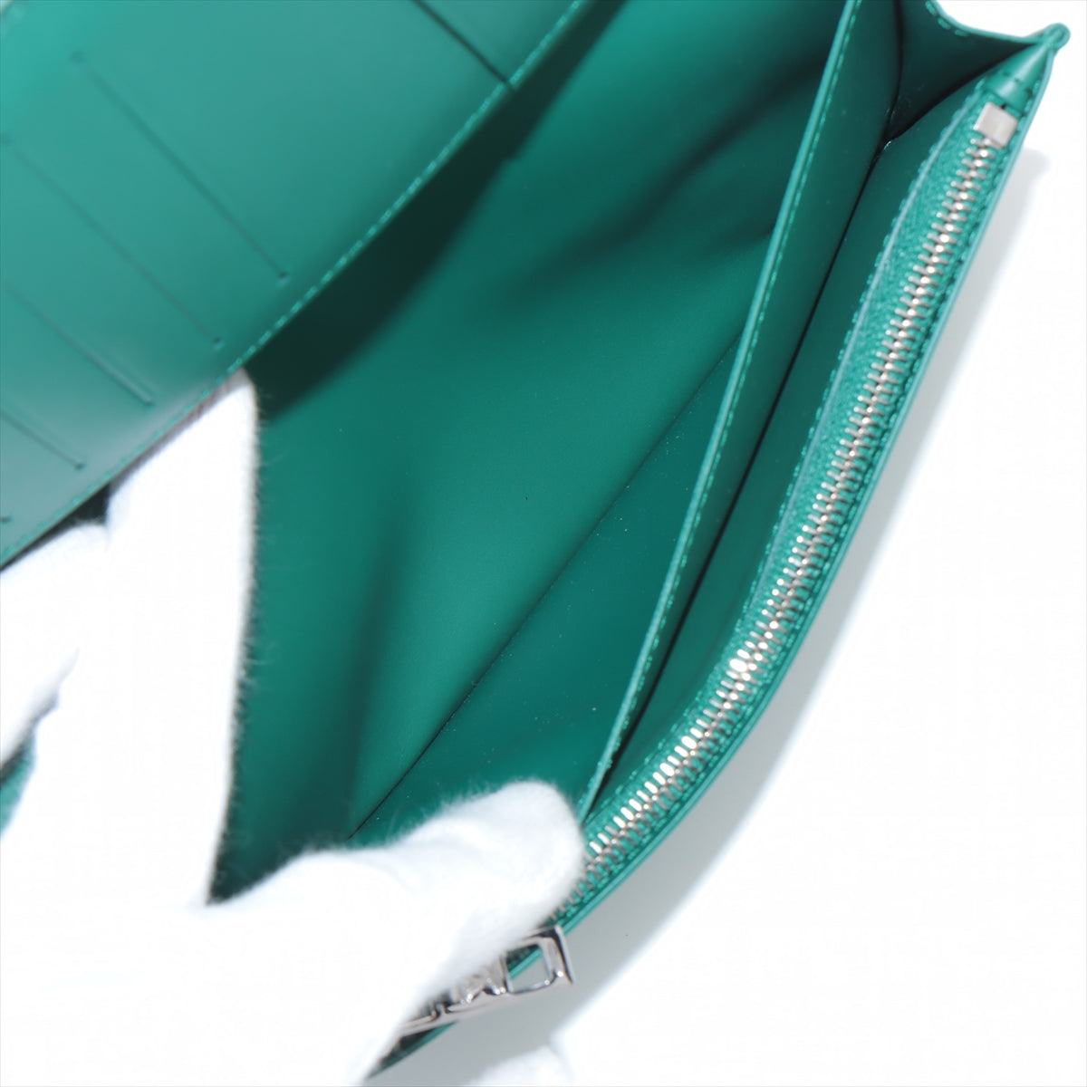 Louis Vuitton LV Aerogram Portfolio Green Long Wallet M82279