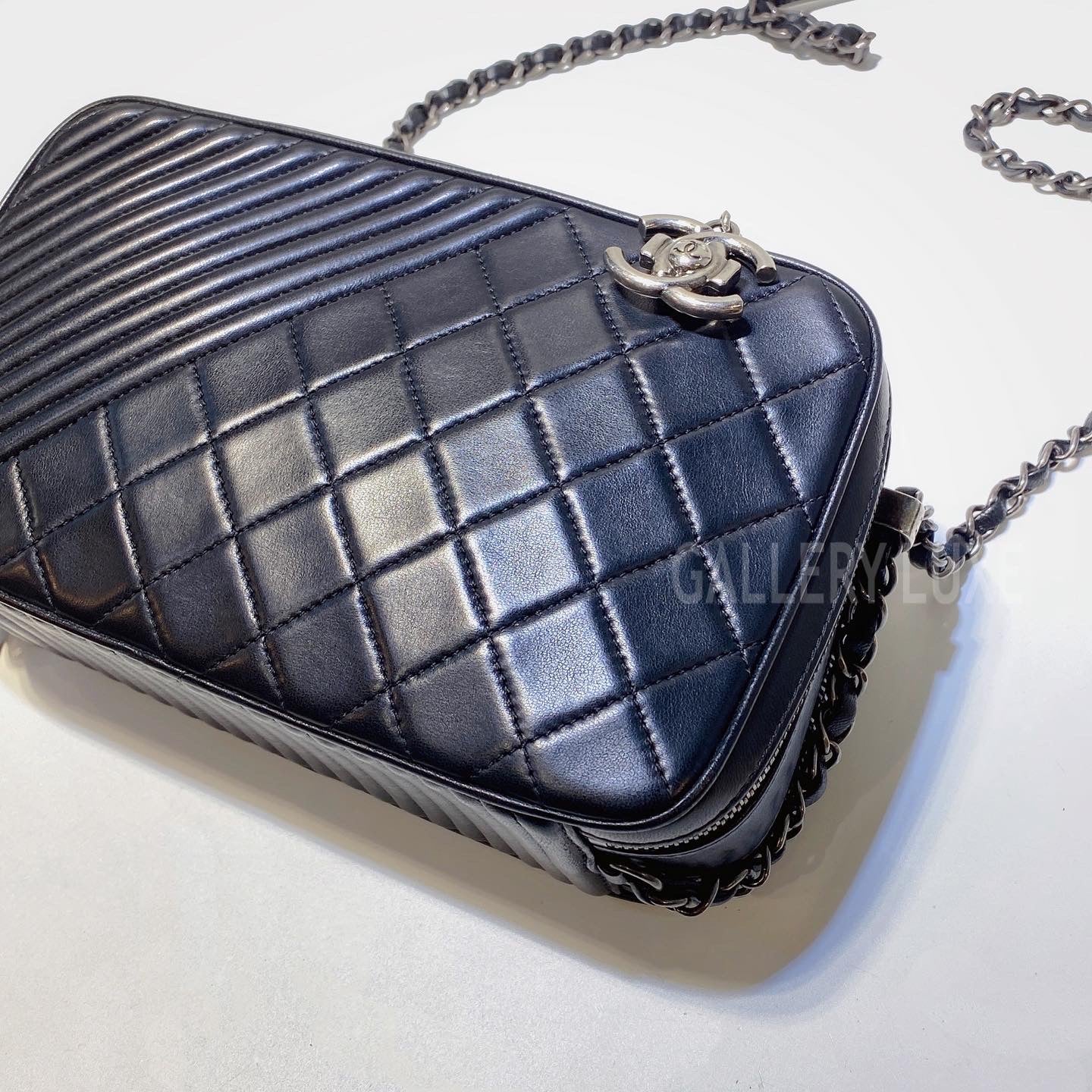 No.3143-Chanel Lambskin Coco Boy Camera Bag