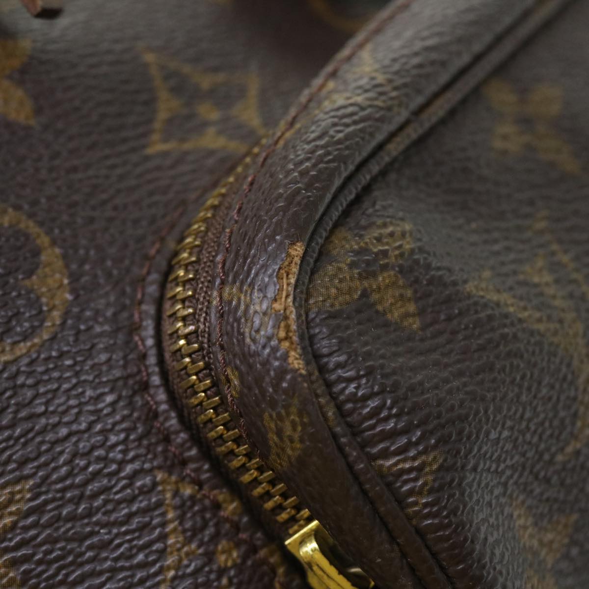 LOUIS VUITTON Monogram Montsouris MM Backpack M51136 LV 50923