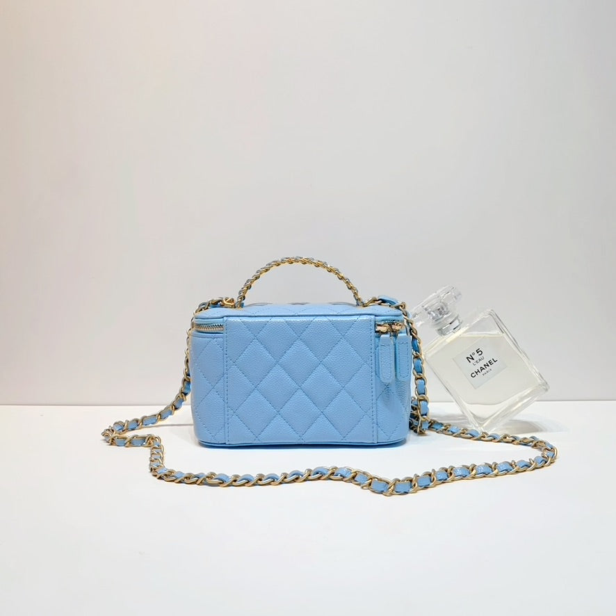 No.4275-Chanel Pick Me Up Handle Vanity With Chain