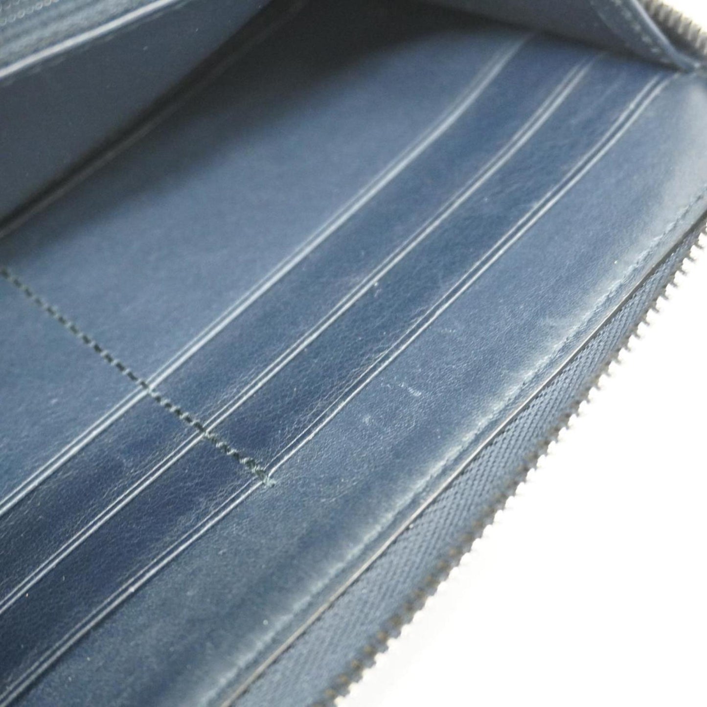 Gucci  Leather Wallet  ()