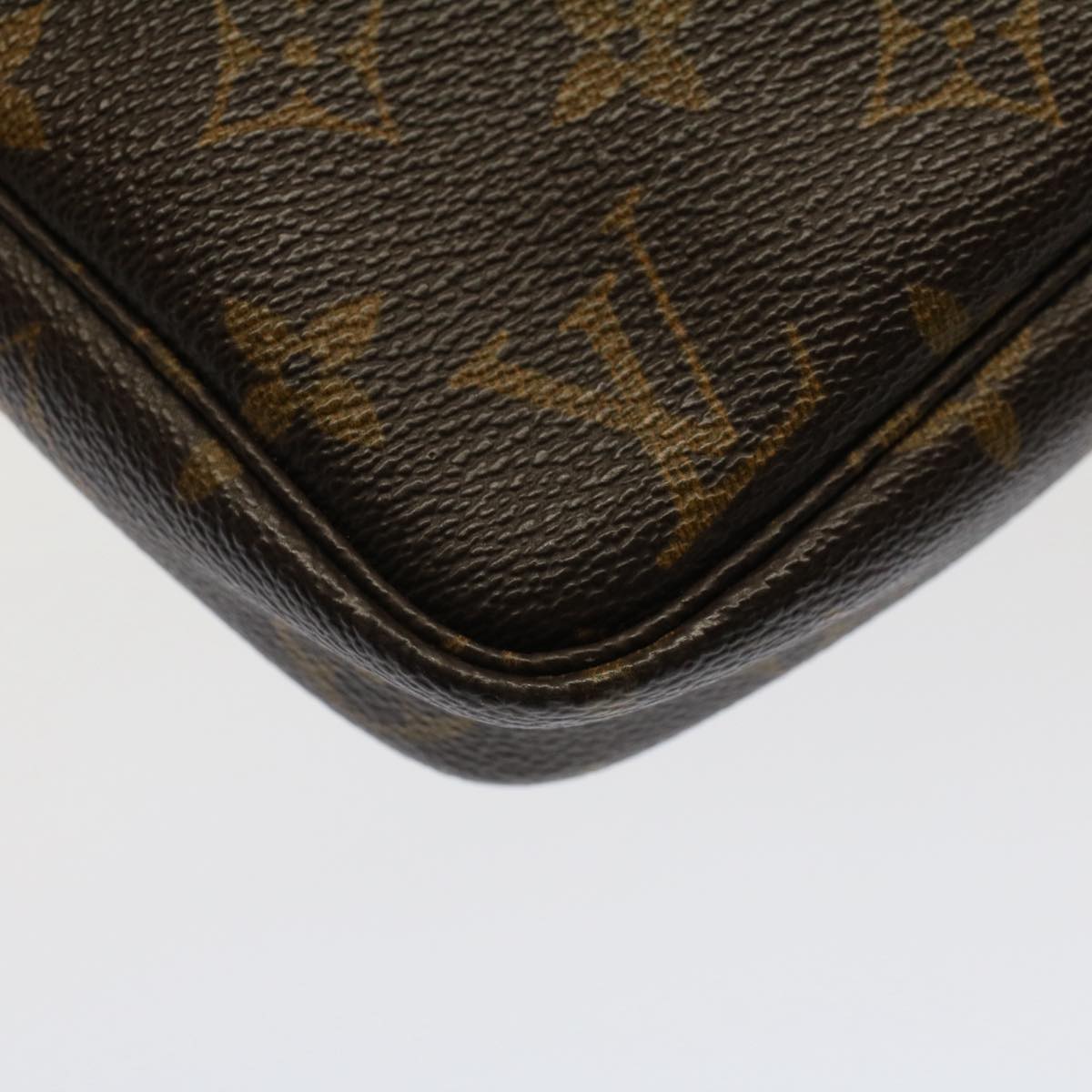 LOUIS VUITTON Monogram Pochette Accessoires Pouch M51980 LV 52159