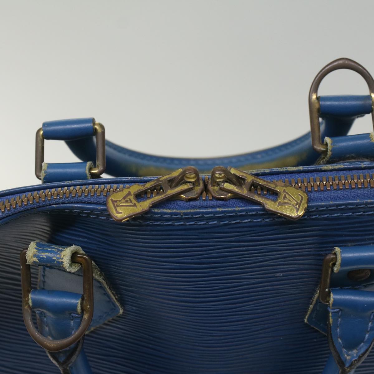 LOUIS VUITTON Epi Alma Hand Bag Toledo Blue M52145 LV 52597