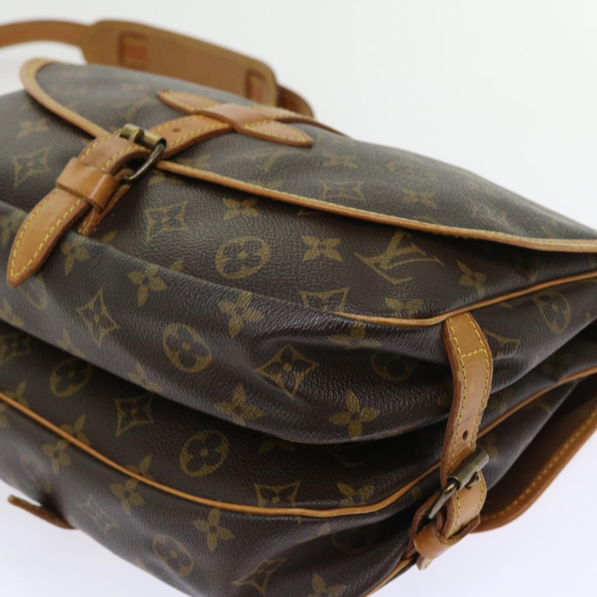 LOUIS VUITTON Monogram Saumur 30 Shoulder Bag M42256 LV 52649