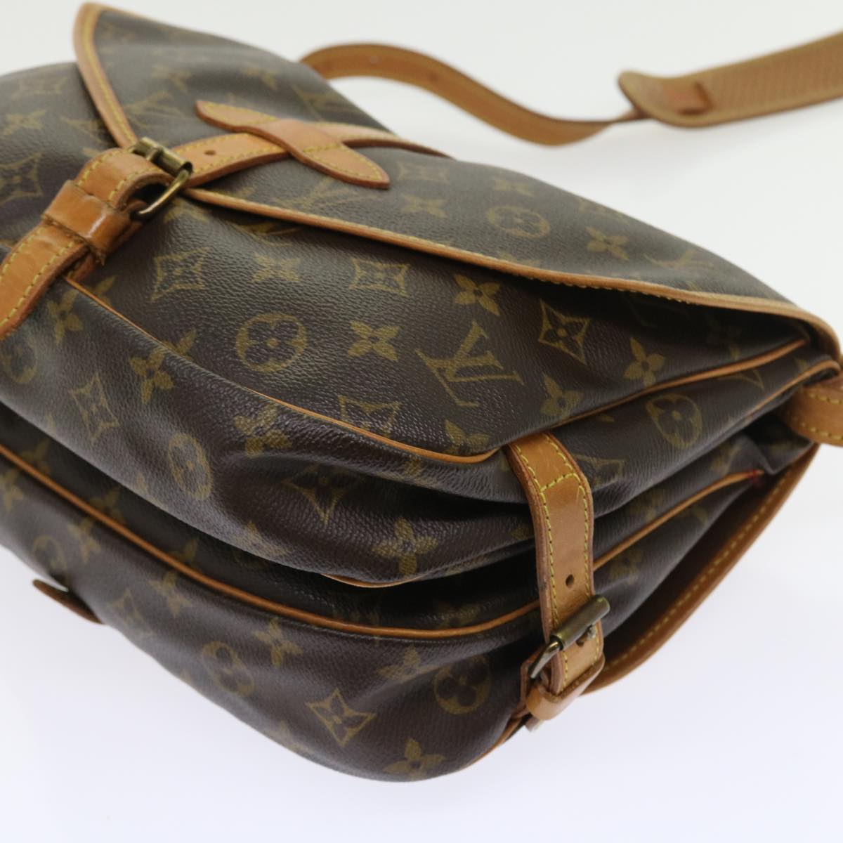 LOUIS VUITTON Monogram Saumur 30 Shoulder Bag M42256 LV 52649