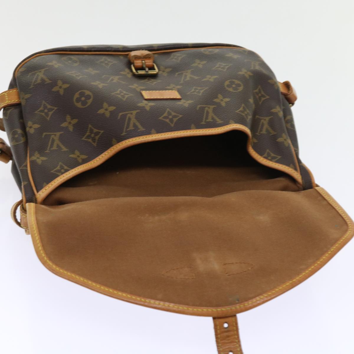 LOUIS VUITTON Monogram Saumur 30 Shoulder Bag M42256 LV 52649