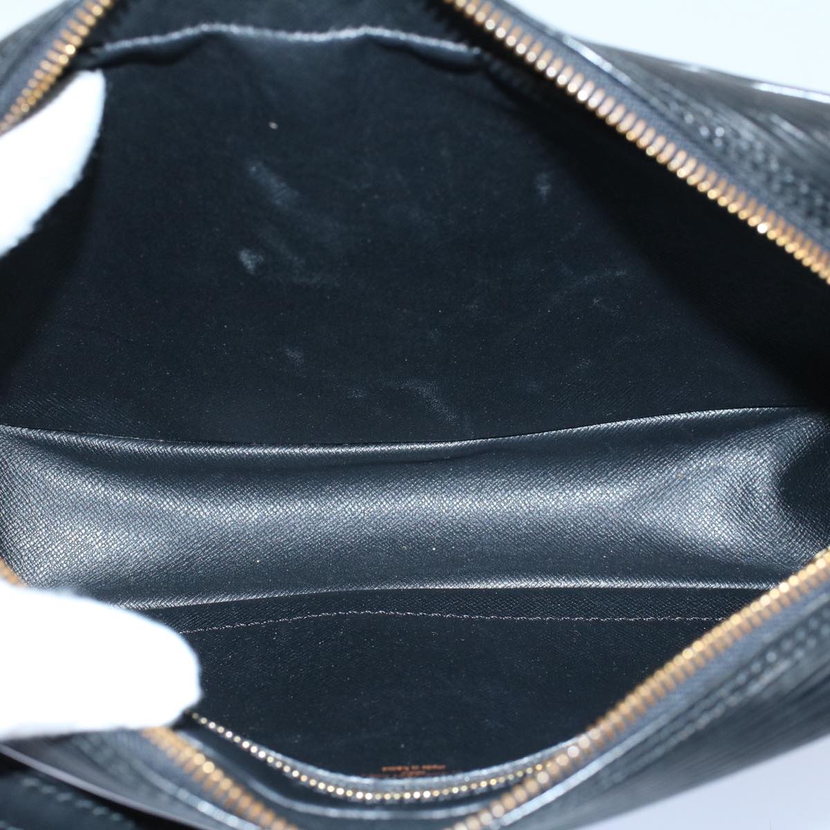LOUIS VUITTON Epi Trocadero 27 Shoulder Bag Black M52312 LV 52696