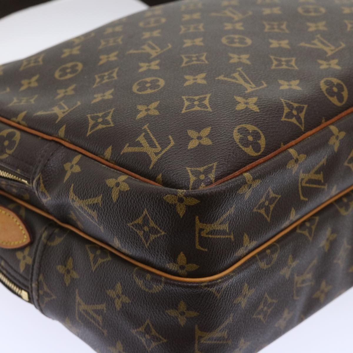 LOUIS VUITTON Monogram Reporter GM Shoulder Bag M45252 LV 52797