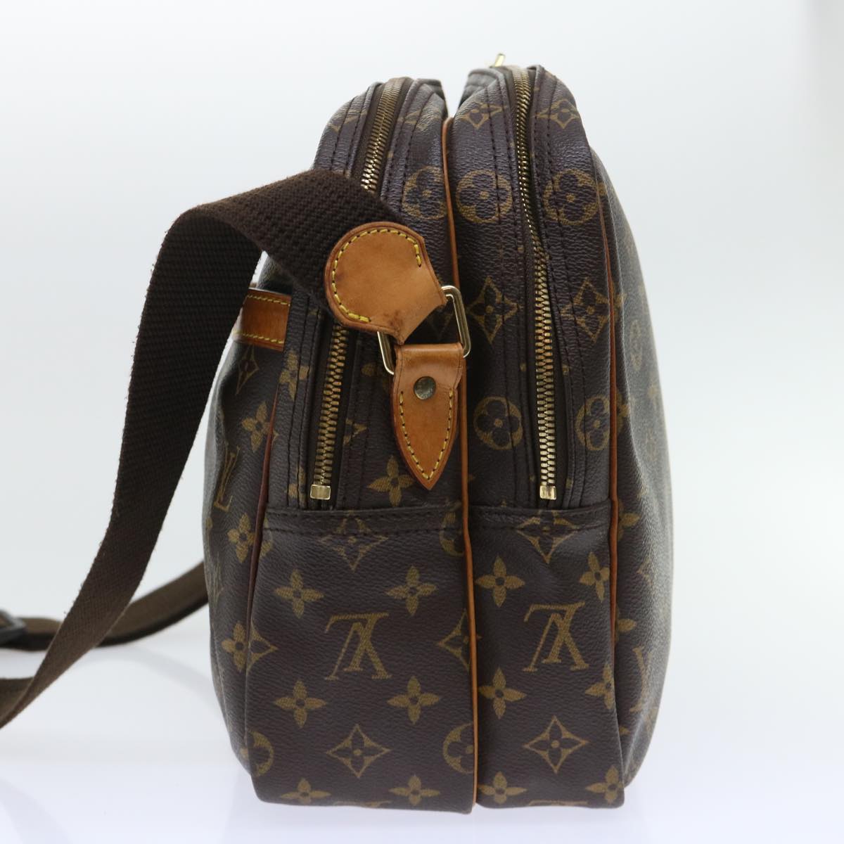 LOUIS VUITTON Monogram Reporter GM Shoulder Bag M45252 LV 52797