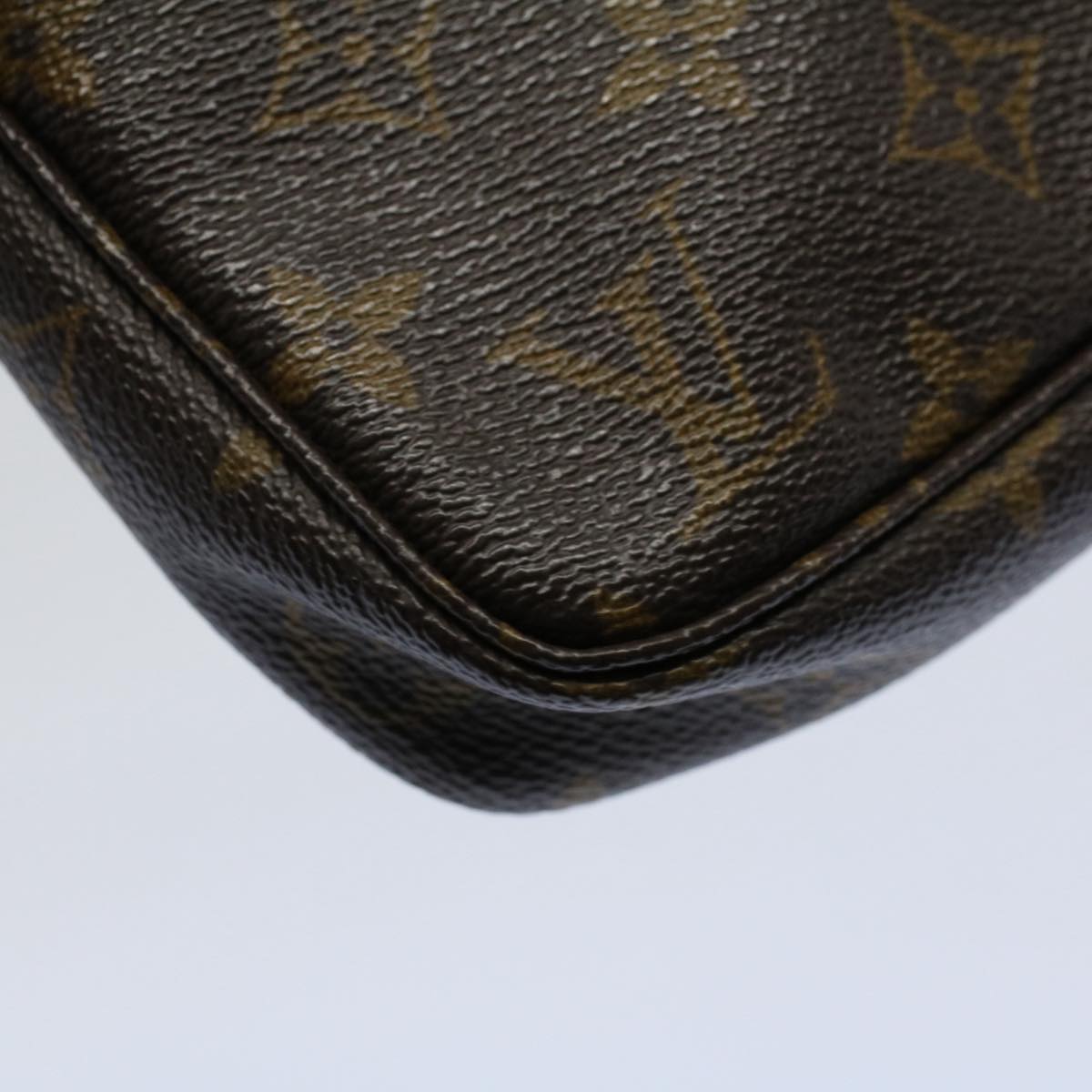 LOUIS VUITTON Monogram Pochette Accessoires Pouch M51980 LV 52928