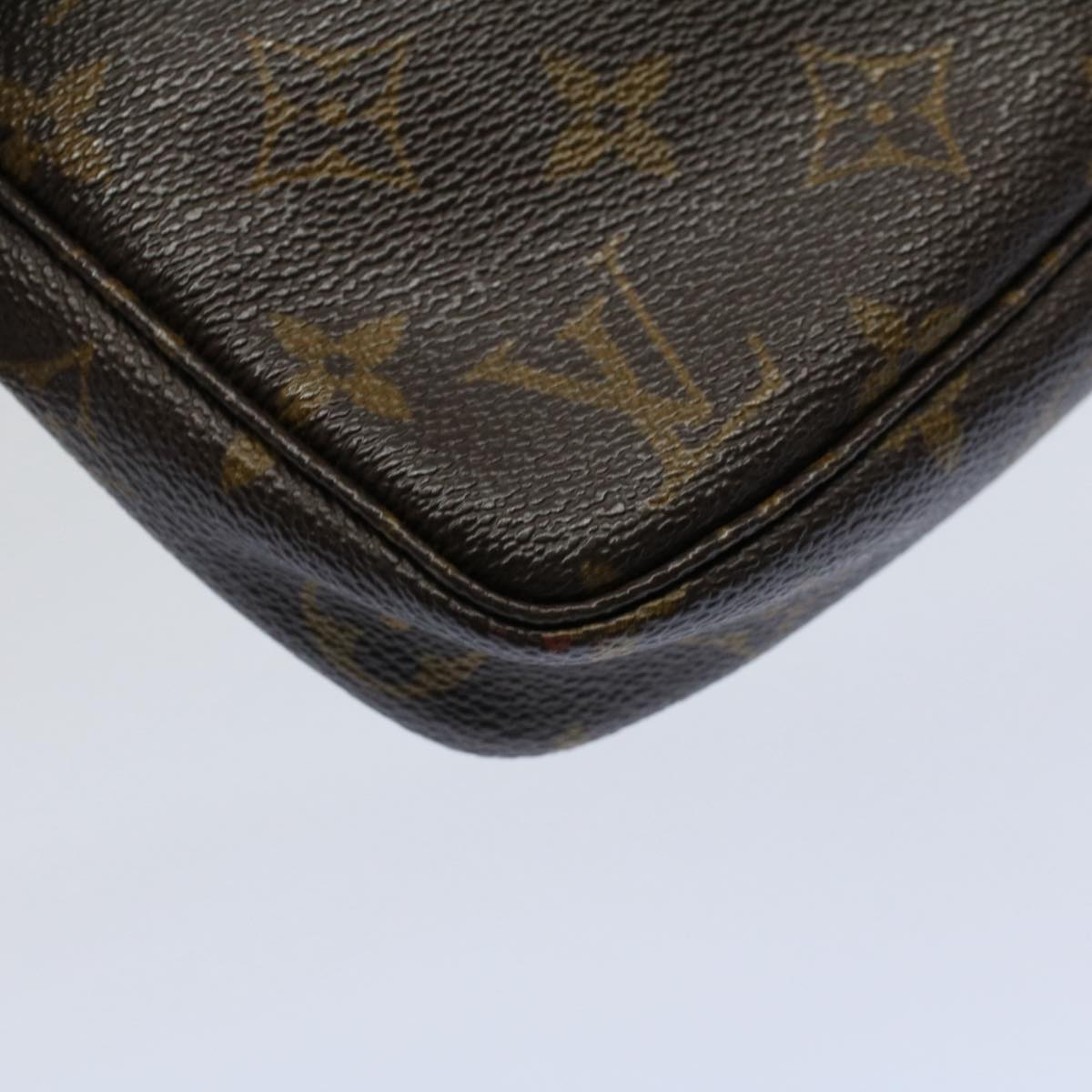 LOUIS VUITTON Monogram Pochette Accessoires Pouch M51980 LV 52928