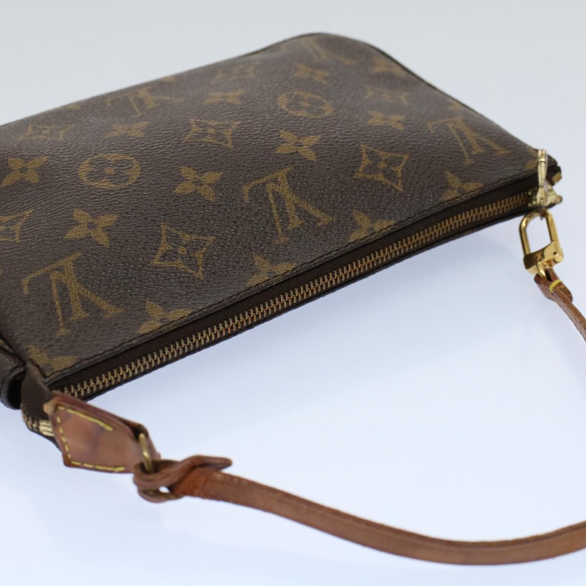 LOUIS VUITTON Monogram Pochette Accessoires Pouch M51980 LV 52928