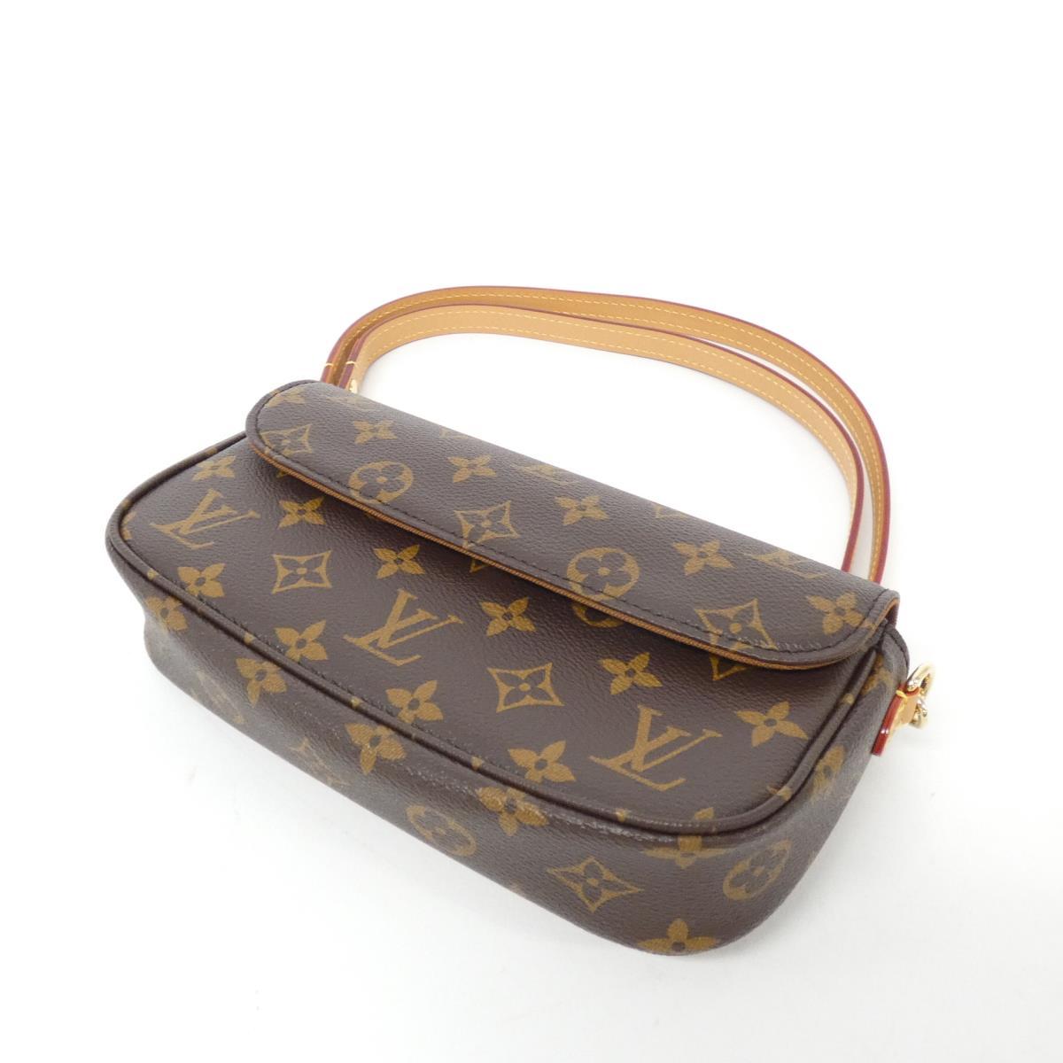 Louis Vuitton Monogram Wallet On Chain Ivy M81911 Chain Wallet