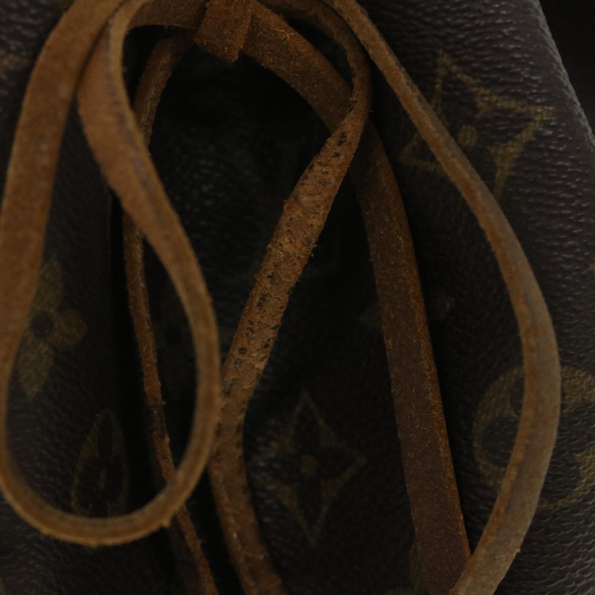 LOUIS VUITTON Monogram Noe Shoulder Bag M42224 LV 53369