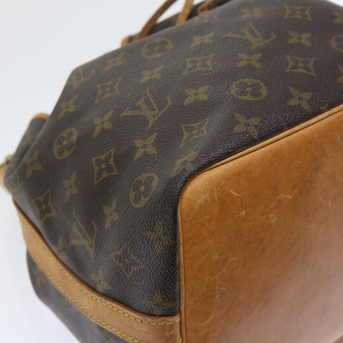 LOUIS VUITTON Monogram Petit Noe Shoulder Bag M42226 LV 53585