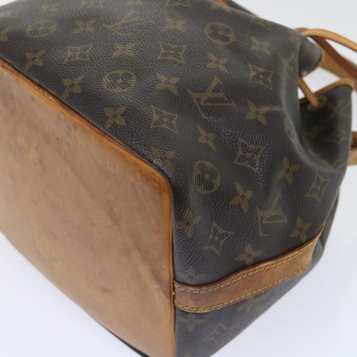 LOUIS VUITTON Monogram Petit Noe Shoulder Bag M42226 LV 53609