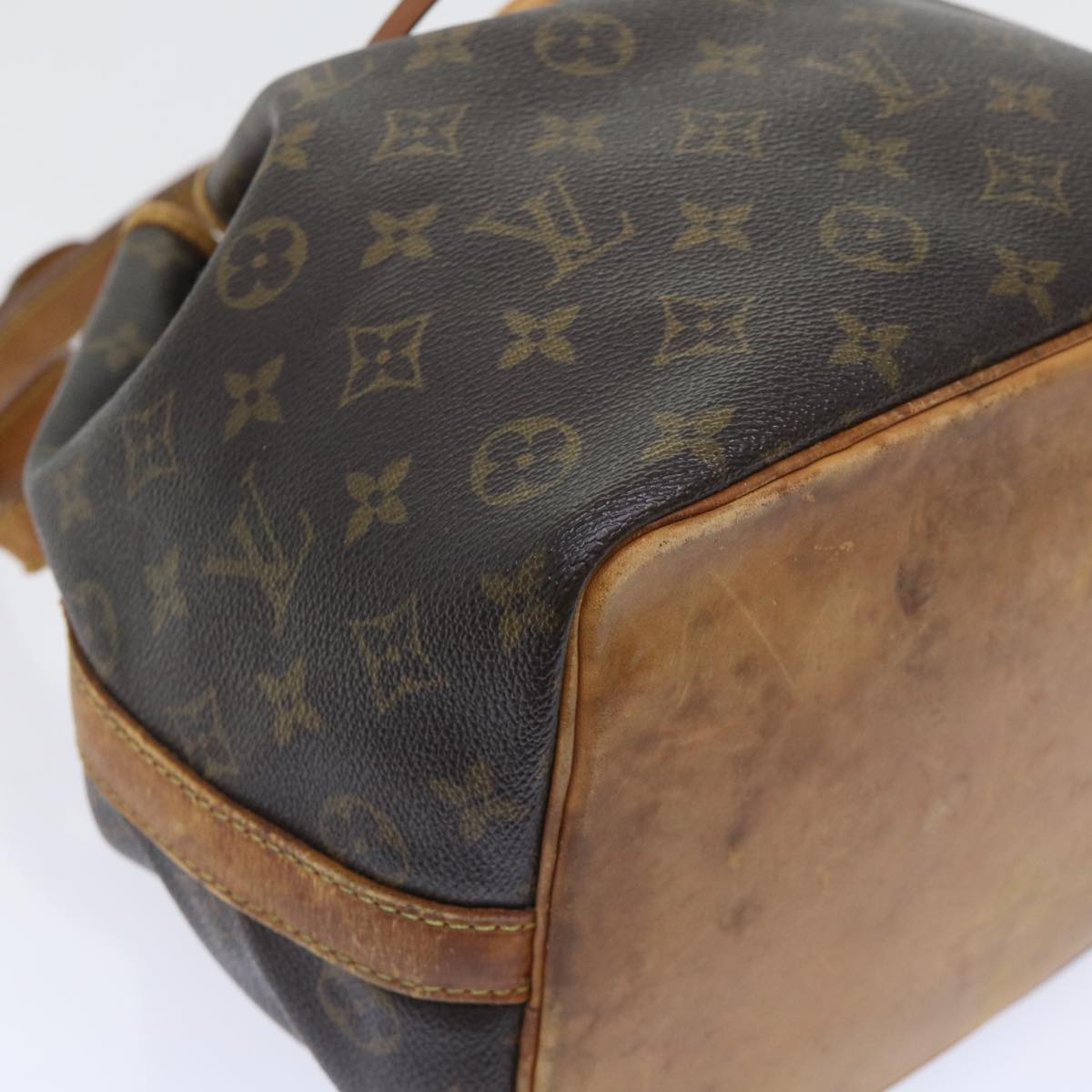 LOUIS VUITTON Monogram Petit Noe Shoulder Bag M42226 LV 53609
