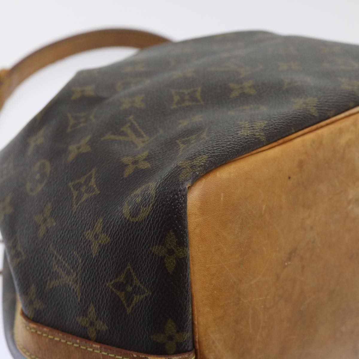 LOUIS VUITTON Monogram Petit Noe Shoulder Bag M42226 LV 53609