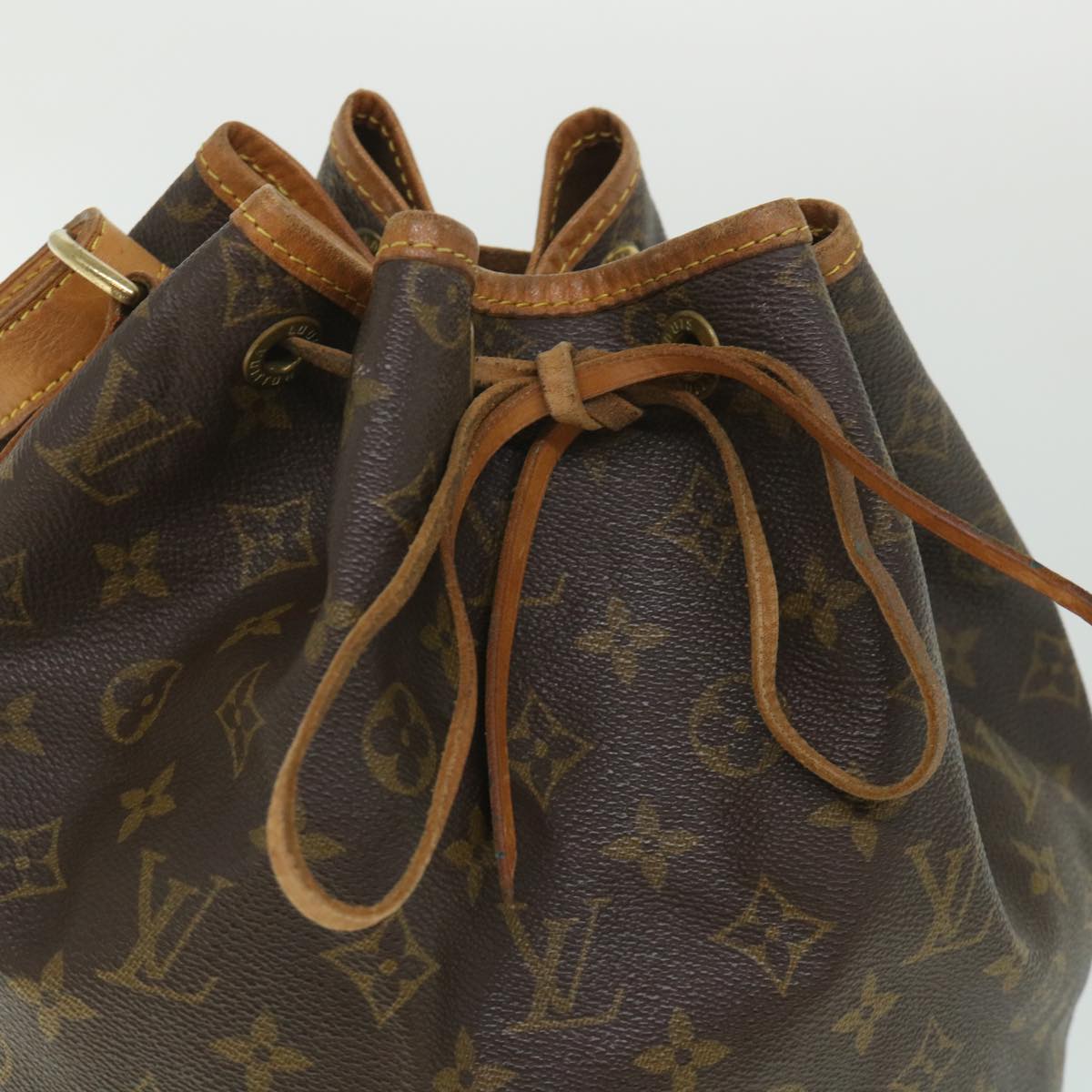 LOUIS VUITTON Monogram Noe Shoulder Bag M42224 LV 53838