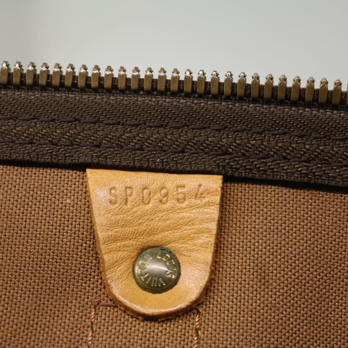LOUIS VUITTON Monogram Keepall 55 Boston Bag M41424 LV 53851