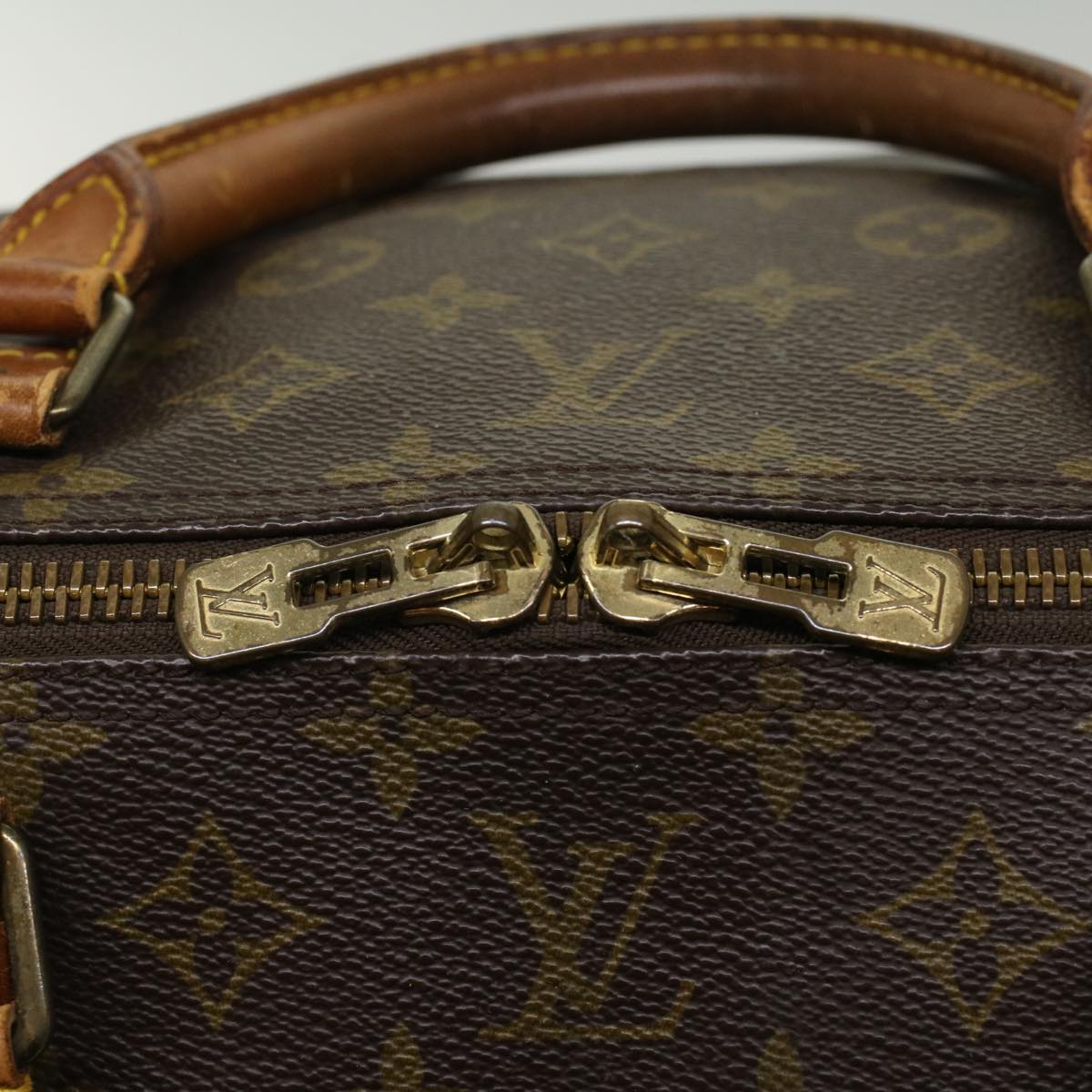 LOUIS VUITTON Monogram Keepall 60 Boston Bag M41422 LV 53852