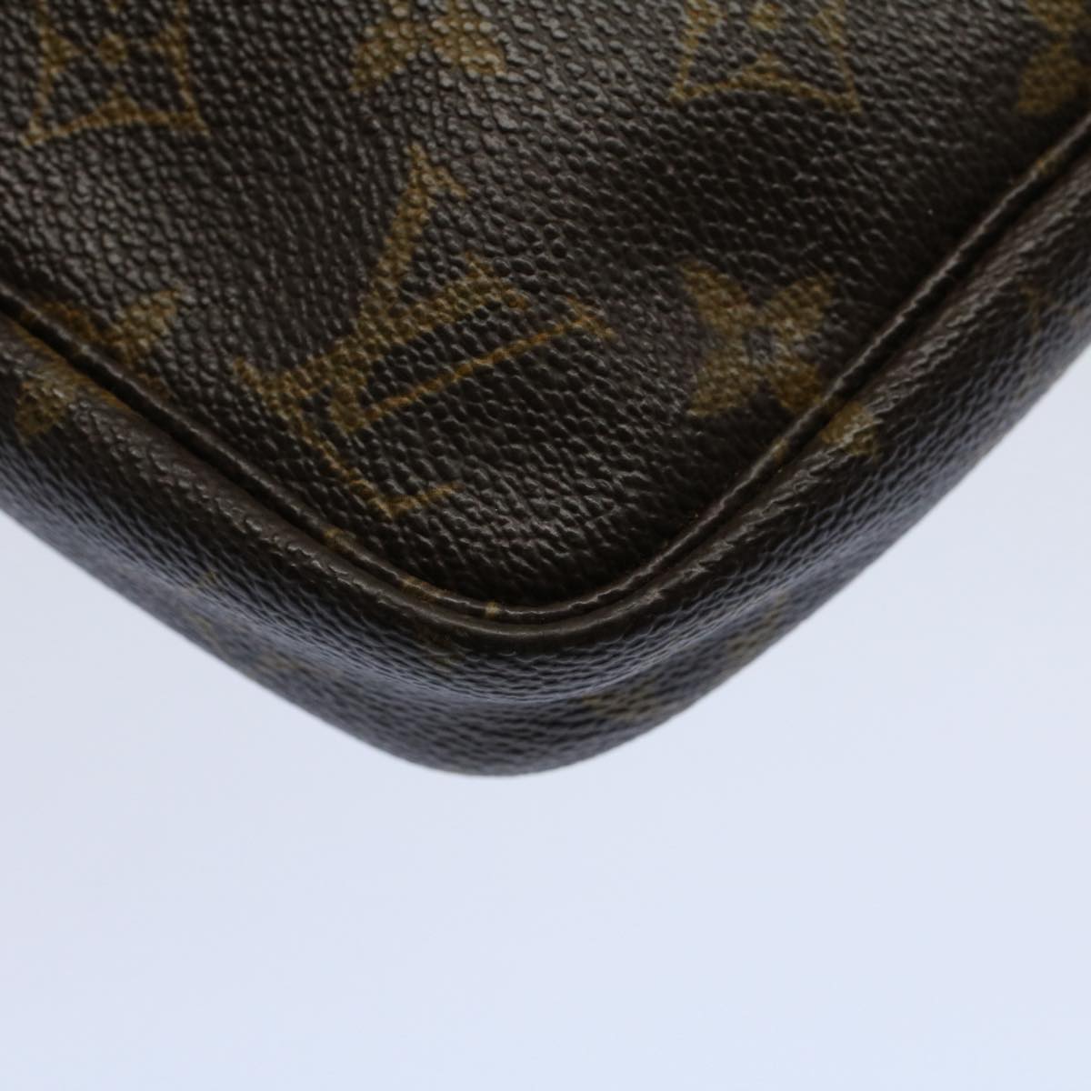 LOUIS VUITTON Monogram Pochette Accessoires Pouch M51980 LV 53860
