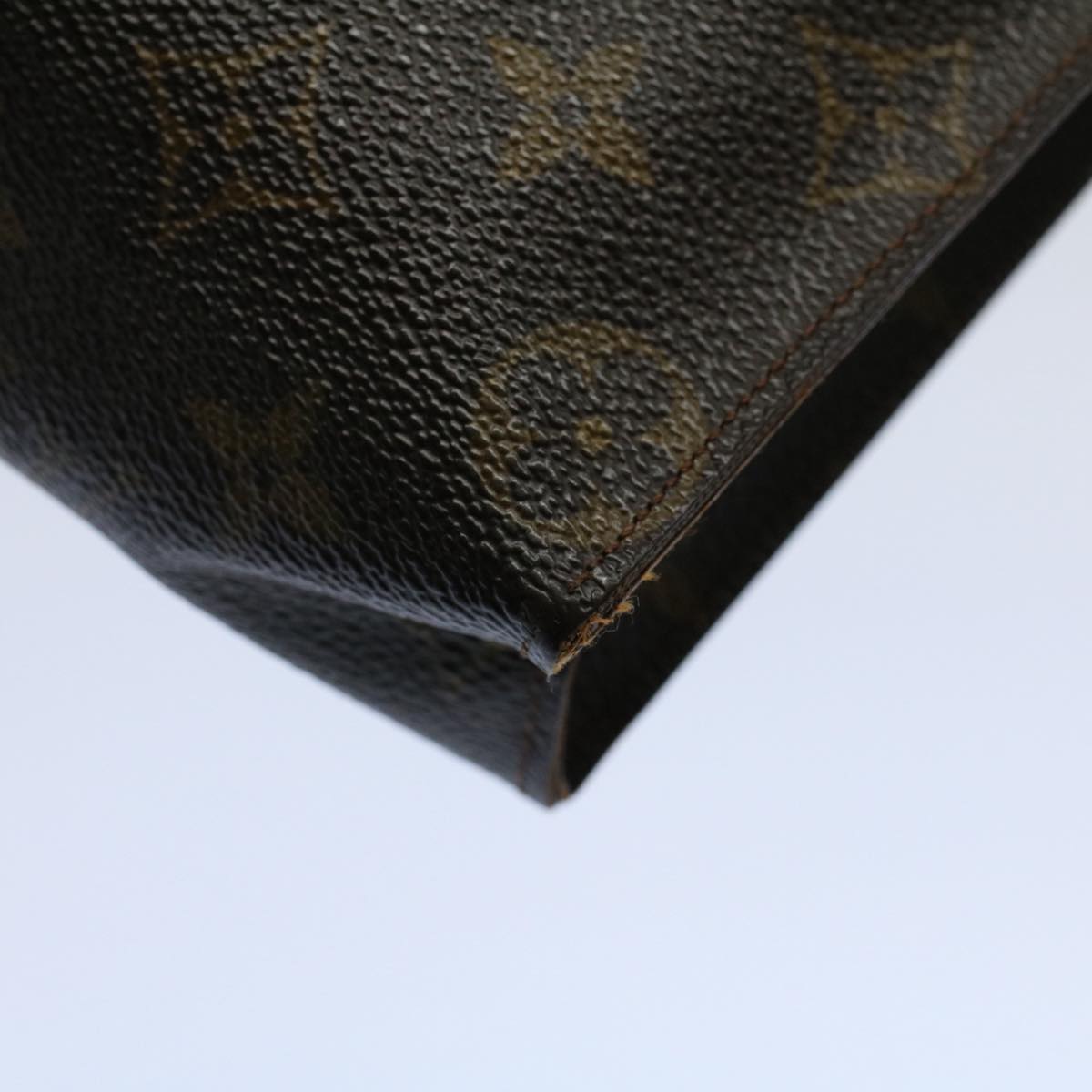 LOUIS VUITTON Monogram Poche Toilette 26 Pouch M47542 LV 53883