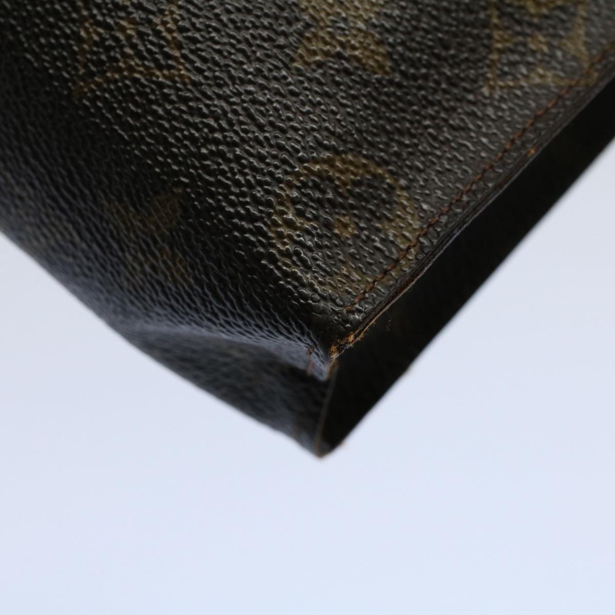 LOUIS VUITTON Monogram Poche Toilette 26 Pouch M47542 LV 53883