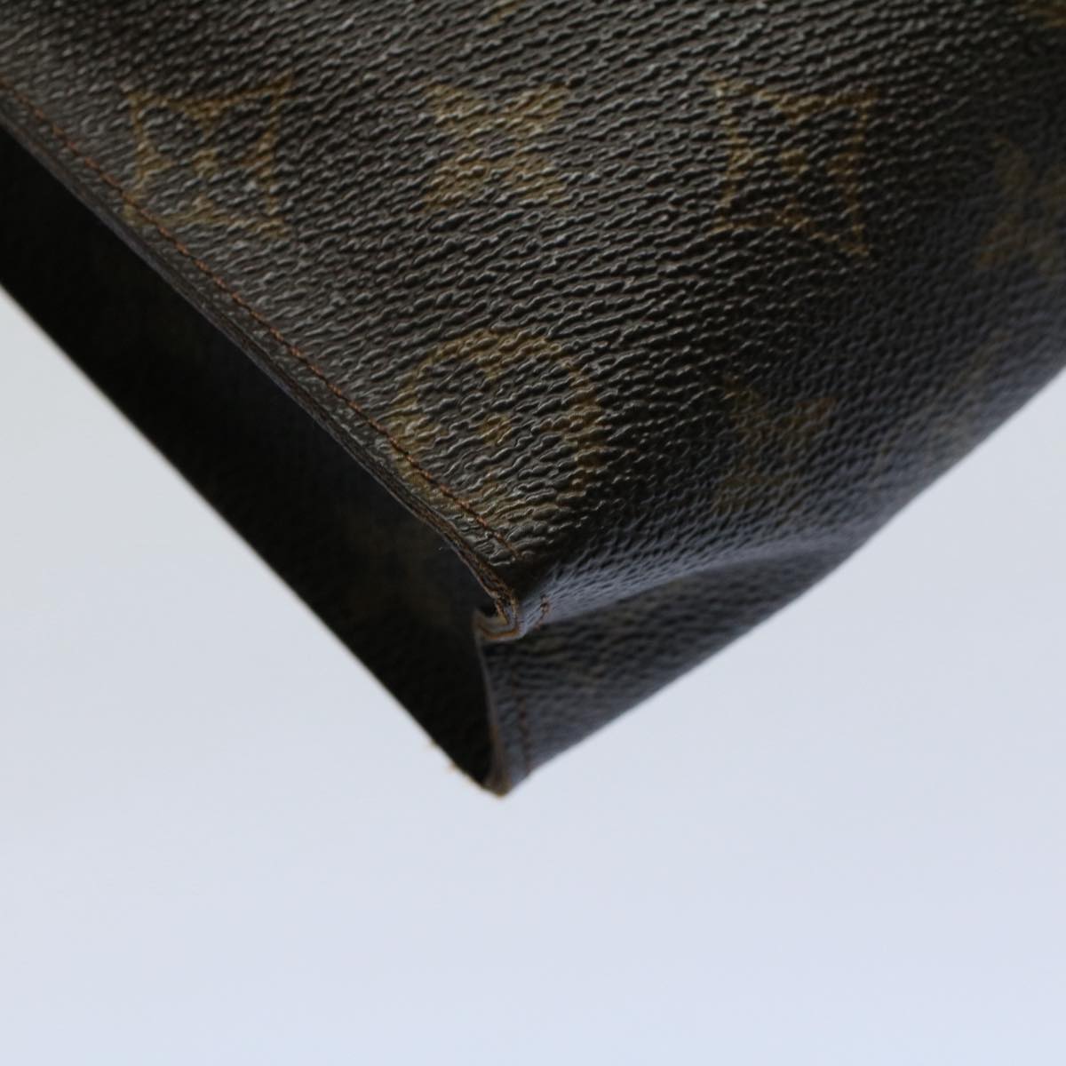 LOUIS VUITTON Monogram Poche Toilette 26 Pouch M47542 LV 53883