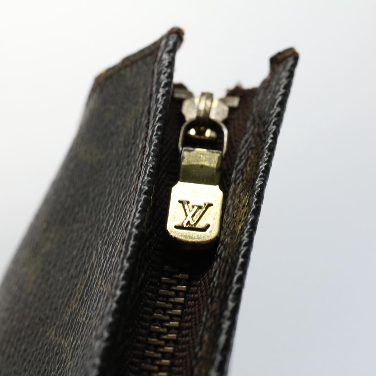 LOUIS VUITTON Monogram Poche Toilette 26 Pouch M47542 LV 53883