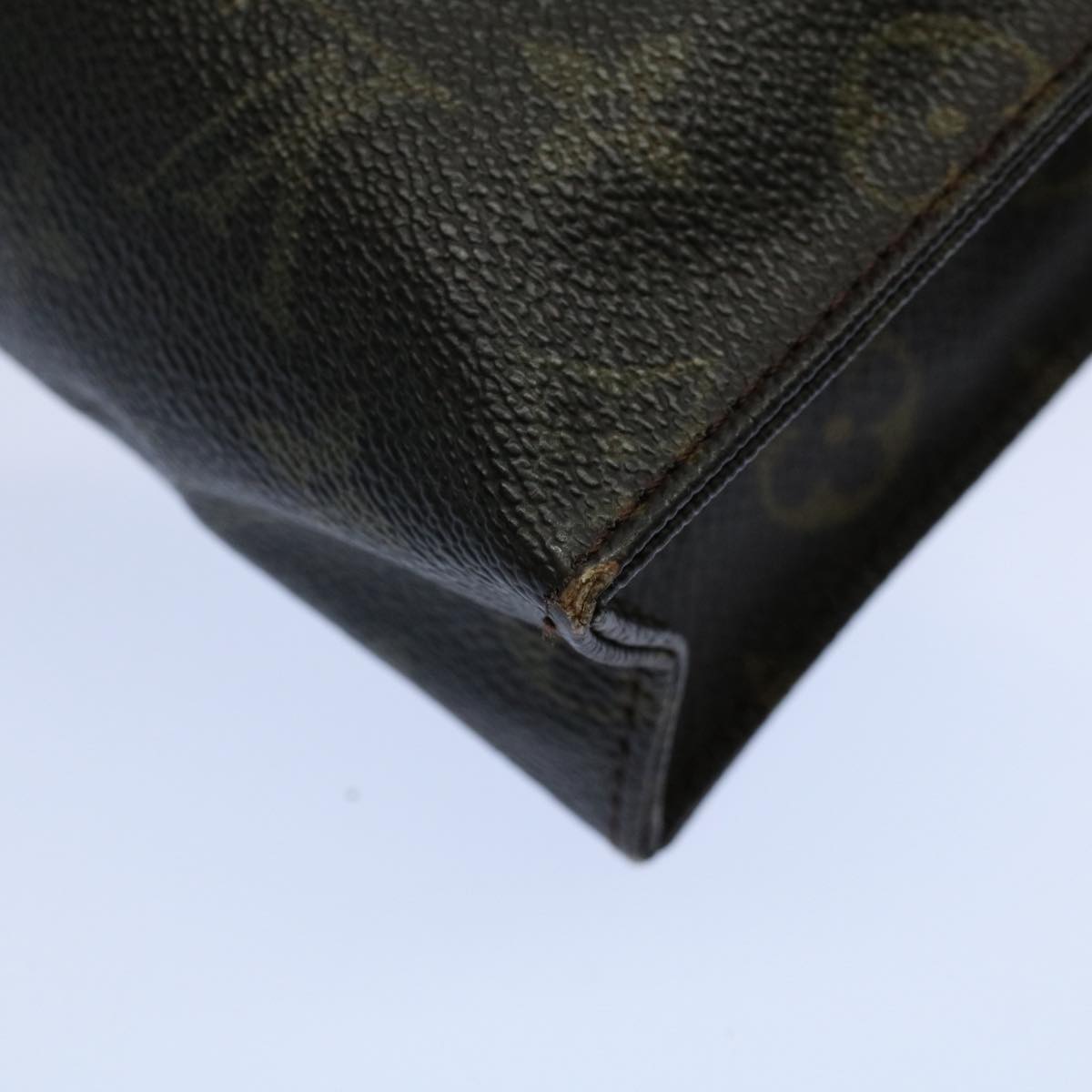 LOUIS VUITTON Monogram Poche Toilette 26 Pouch M47542 LV 53884