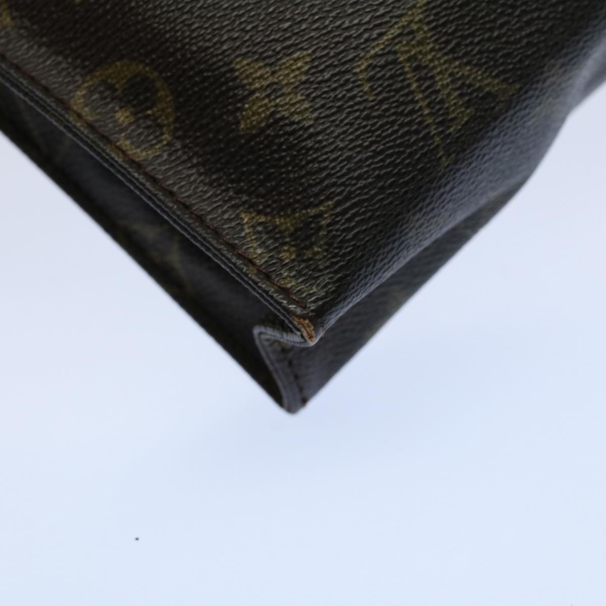 LOUIS VUITTON Monogram Poche Toilette 26 Pouch M47542 LV 53884