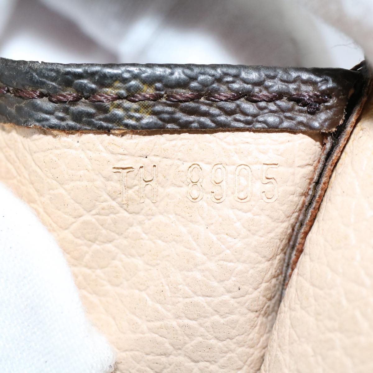 LOUIS VUITTON Monogram Poche Toilette 26 Pouch M47542 LV 53884