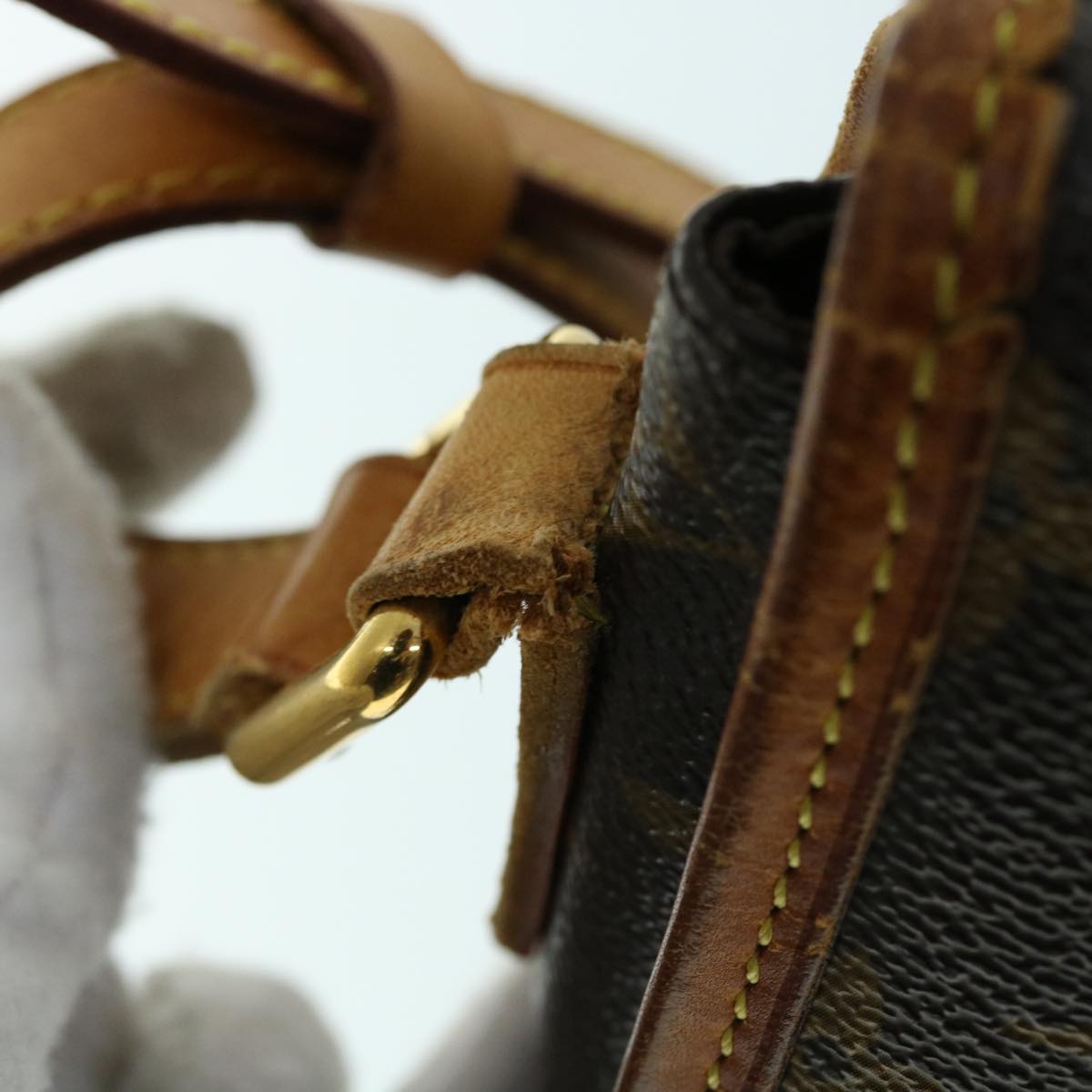 LOUIS VUITTON Monogram Menilmontant PM Shoulder Bag M40474 LV 53905