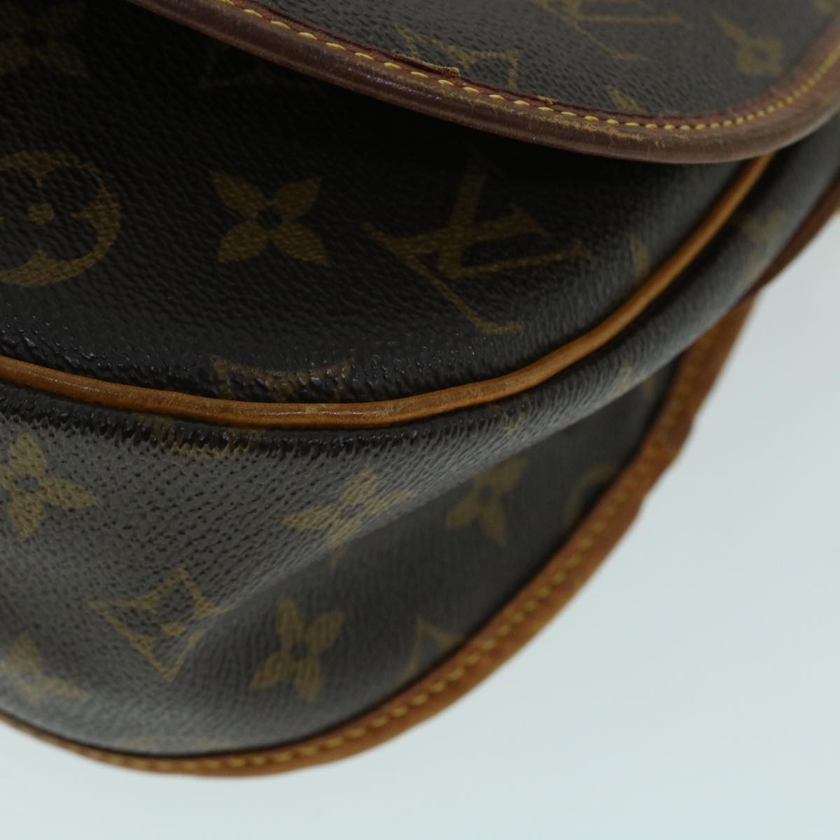 LOUIS VUITTON Monogram Menilmontant PM Shoulder Bag M40474 LV 53905