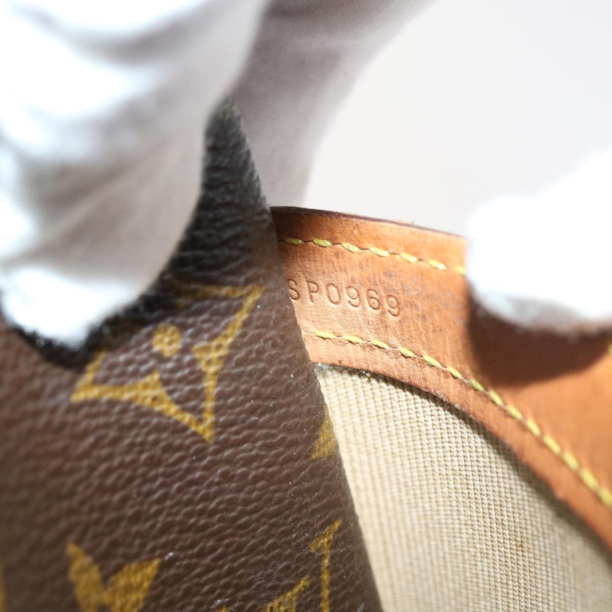 LOUIS VUITTON Monogram Reporter PM Shoulder Bag M45254 LV 53914