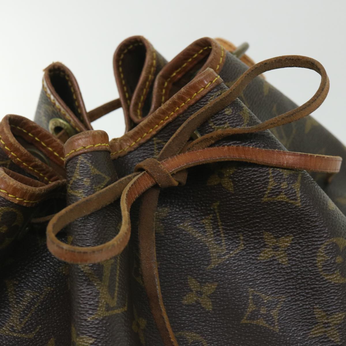 LOUIS VUITTON Monogram Noe Shoulder Bag M42224 LV 53929