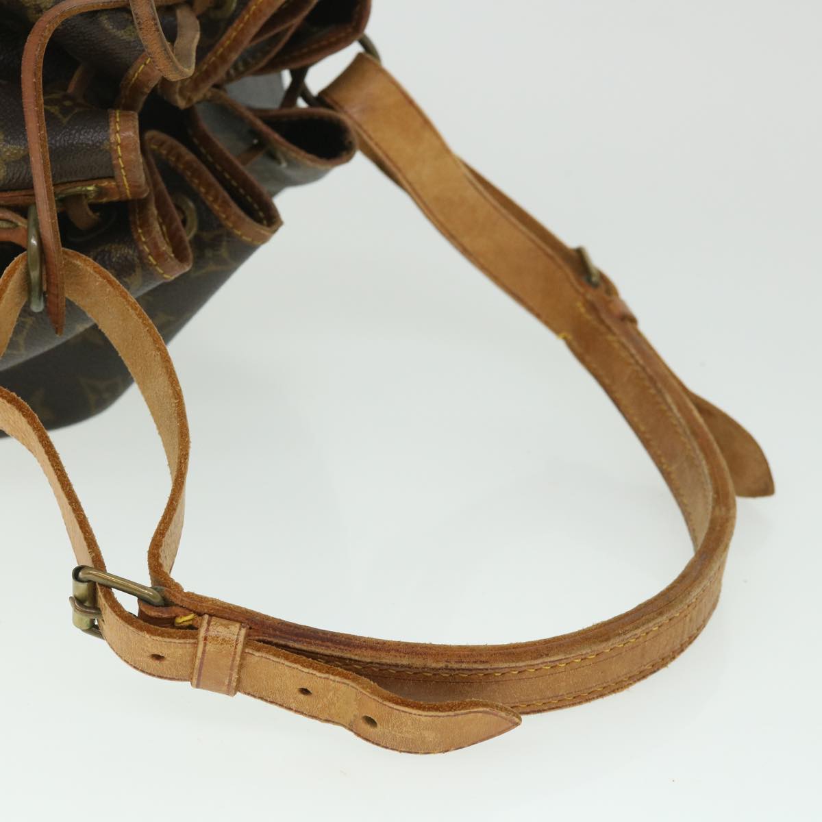 LOUIS VUITTON Monogram Noe Shoulder Bag M42224 LV 53929