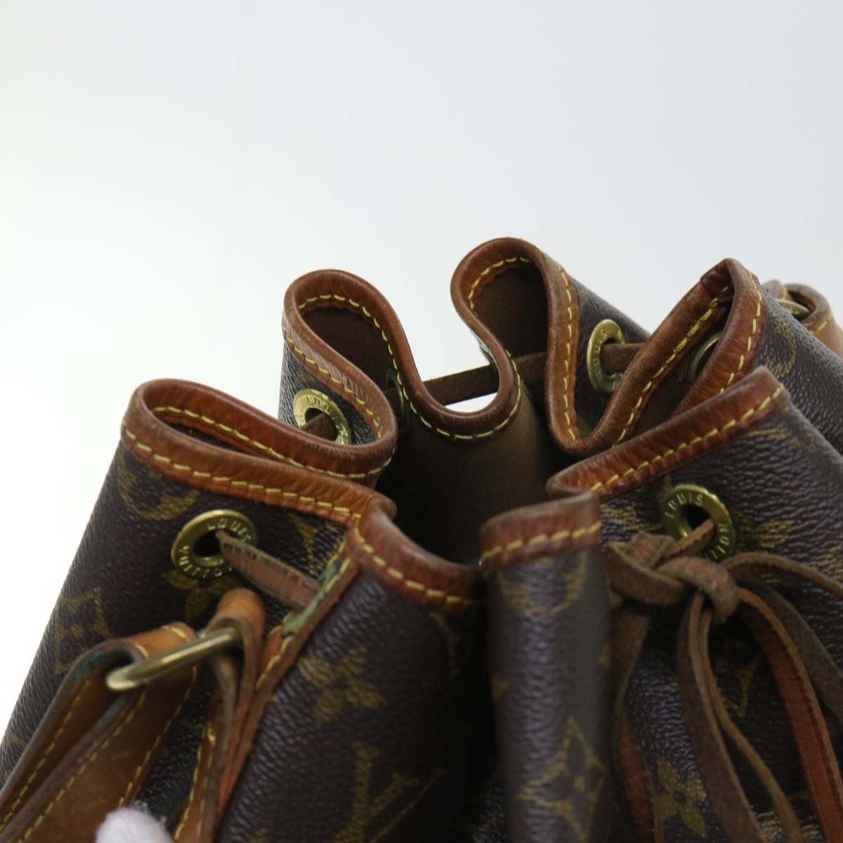 LOUIS VUITTON Monogram Noe Shoulder Bag M42224 LV 53932