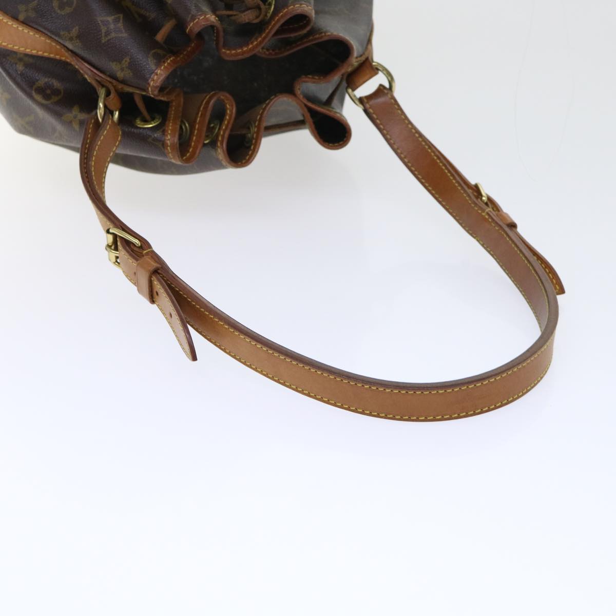 LOUIS VUITTON Monogram Noe Shoulder Bag M42224 LV 53932
