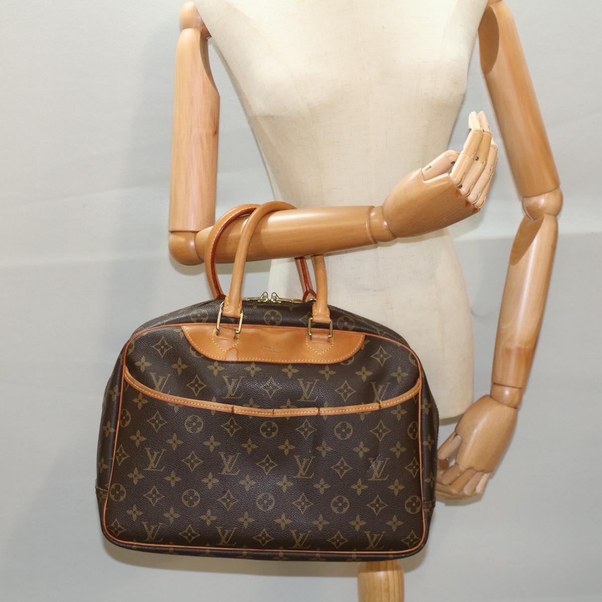 LOUIS VUITTON Monogram Deauville Hand Bag M47270 LV 53934